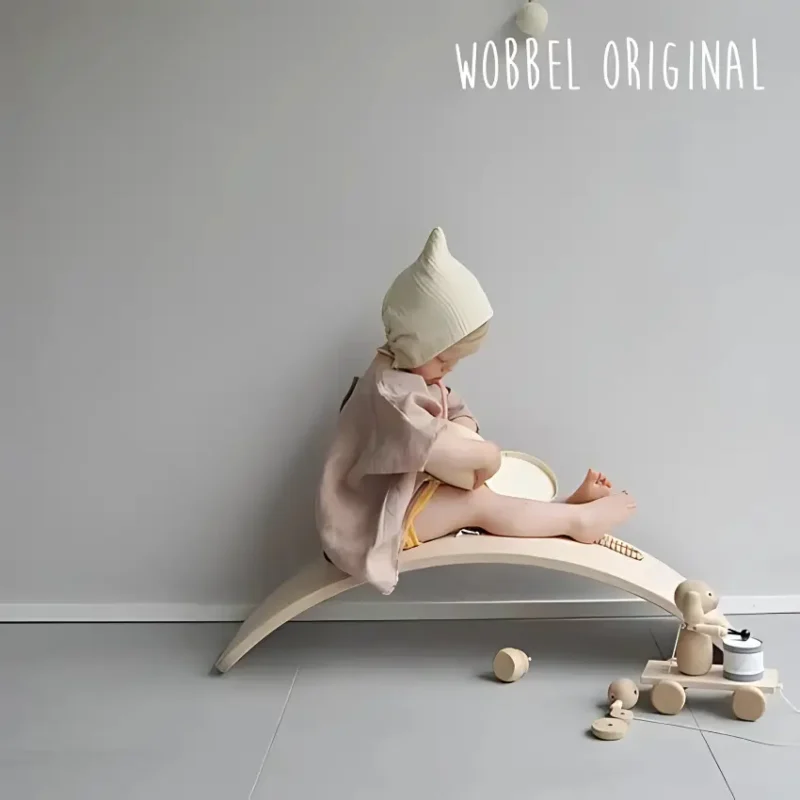 Wobbel Wooden Balance Board Transparent Lacquer (5)