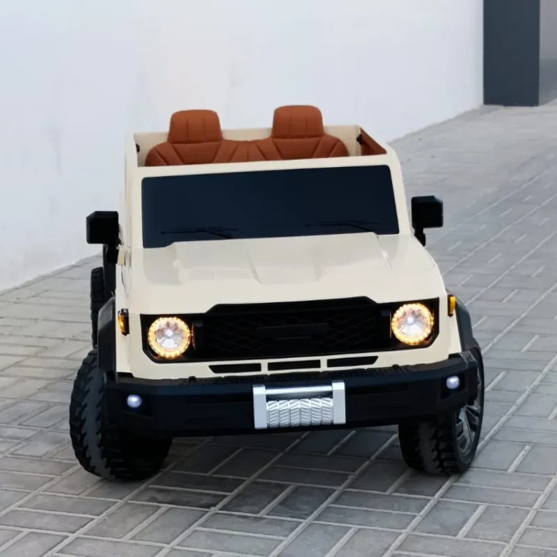 Toyota Land Cruiser Pickup Ride-On Car in Qatar (5)